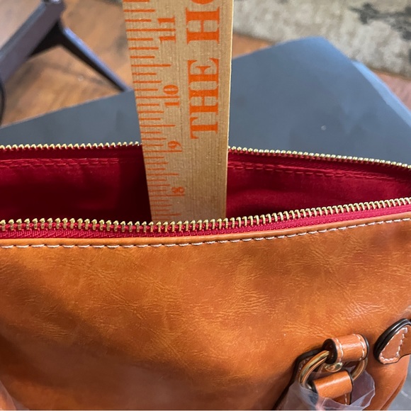 Brown genuine leather satchel purse tassels zip closure pockets, crossbody strap - Picture 11 of 11